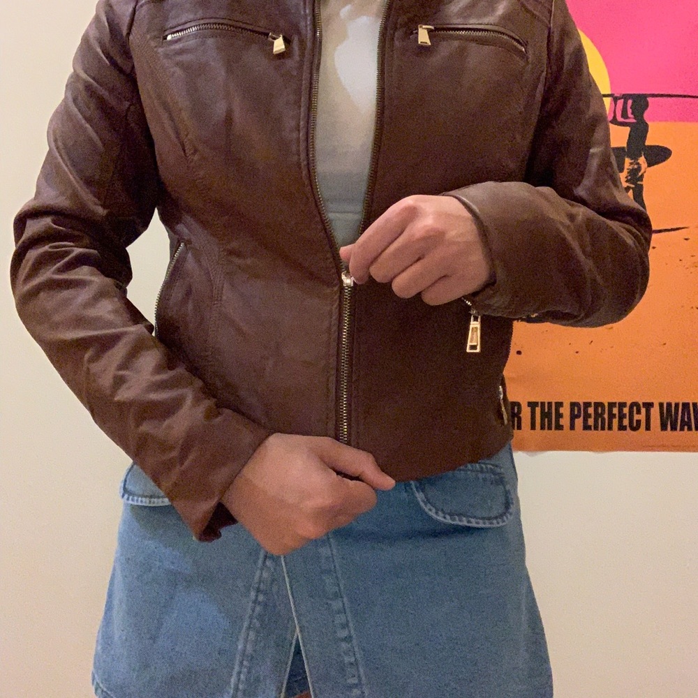 Leather Jacket - Picture 3 of 6